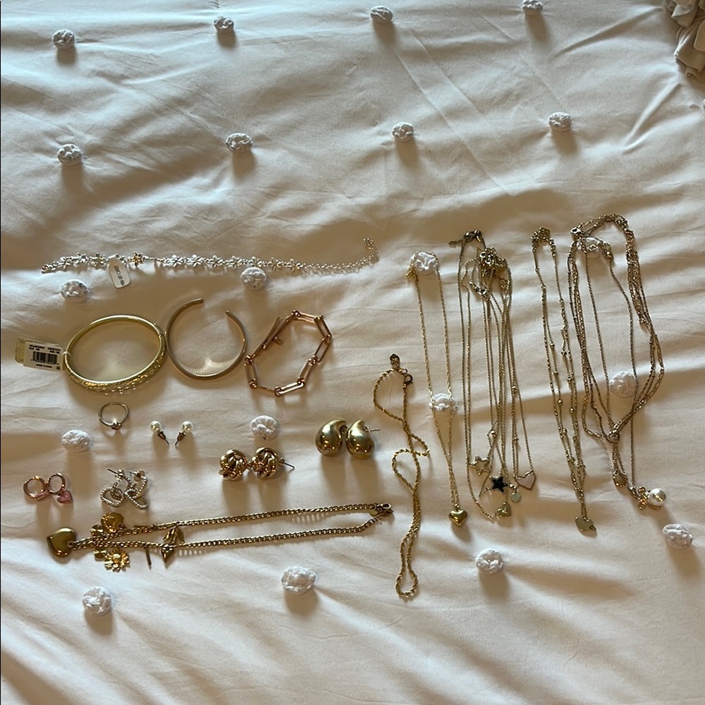 Gold Jewlery Bunch